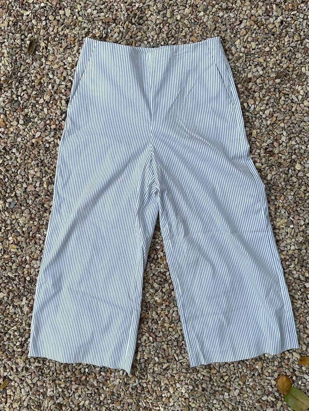 Raffaello Rossi "Ninette" wide leg crop pants - Size 38